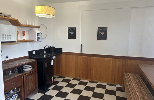 Vidigal Apartment | Studio red "viva la Vida"