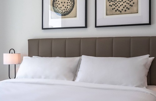 Steveston Apartment | Studio Suite in Charming Steveston Village