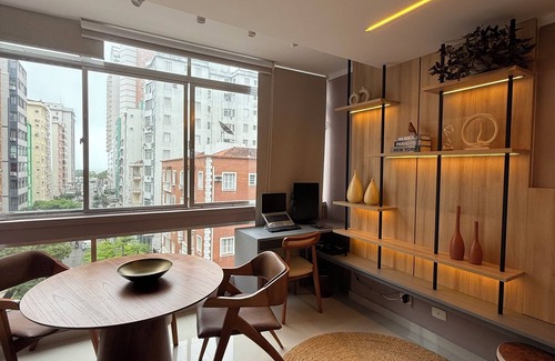 Boqueirao Apartment | Studio with unobstructed sea views, luxury and comfort 1 block from the beach!