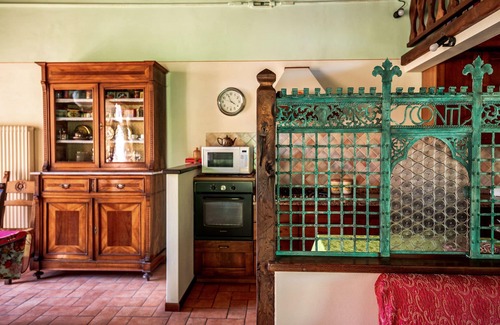 Castelnuovo di Garfagnana Villa | Stunning private villa for 6 guests with WIFI, private pool, TV, patio and panoramic view