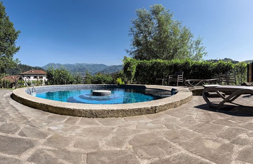 Castelnuovo di Garfagnana Villa | Stunning private villa for 6 guests with WIFI, private pool, TV, patio and panoramic view