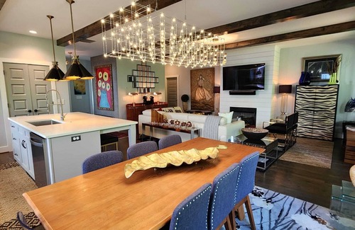 East Side House | STUNNING 3 Bed + 3.5 Bath Home/Available for East Lake Golf Club PGA Tour ONLY