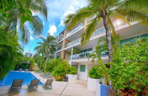 Downtown Condo | Stunning 3 bedroom Penthouse. Private rooftop and pool. Steps to 5th and Beach