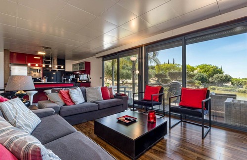 Bemposta House | Stunning 3 bedroom en-suite house in farm with pool
