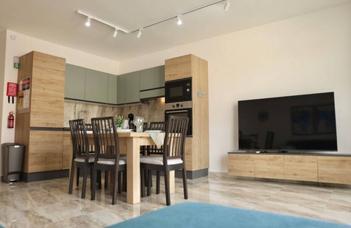 Xlendi Apartment | Stunning 3BR Apt with Sea views in Xlendi Gozo!