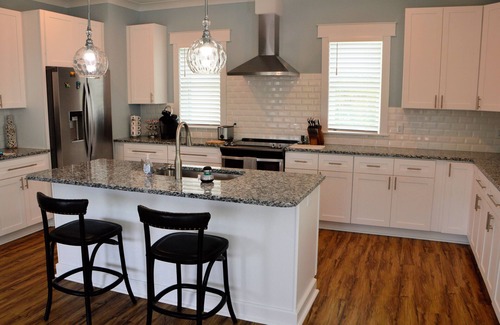Carolina Beach House | Stunning! 4BR/3Ba (sleeps 10) with SwimSpa, Elevator and Pets Welcome