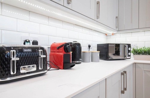 Cheltenham House | Stunning 5 Bed Regency Home