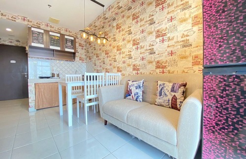 Cibaduyut House | Stunning And Comfy 2Br At Mekarwangi Square Cibaduyut Apartment