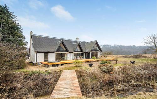 Gudhjem Apartment | Stunning Apartment In Gudhjem