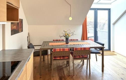 Sogne Apartment | Stunning Apartment In Søgne With Wifi