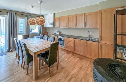 Sirdal Apartment | Stunning apartment in Tjørhom with WiFi