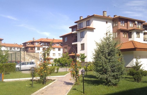 Nessebar Apartment | Stunning Apartment with pool in Ravda, Bulgaria