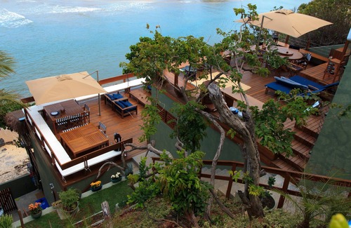 Acu House | Stunning Beachfront House - RGN003