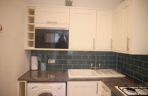 Green Street East Apartment | Stunning Brand new 2 bed central London Property