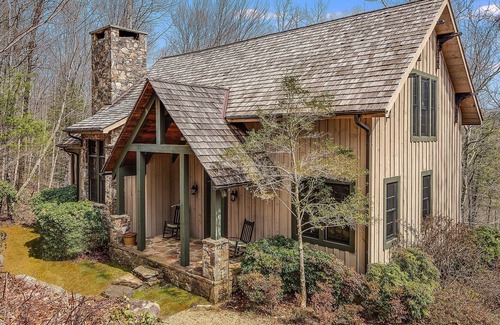 Lake Toxaway Cottage | Stunning Cabin in Catatoga Private Gated Community