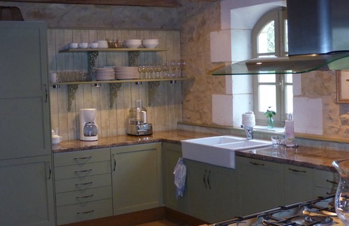 Cales House | Stunning Dordogne riverside villa with heated salt pool, 10min walk to Tremolat