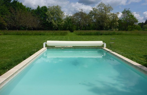 Cales House | Stunning Dordogne riverside villa with heated salt pool, 10min walk to Tremolat