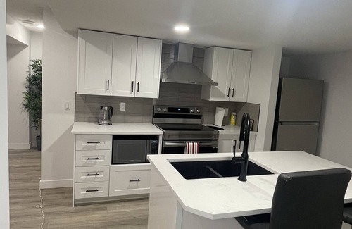 Southeast Calgary Ski Chalet | Stunning Guest Suite minutes from the lake!