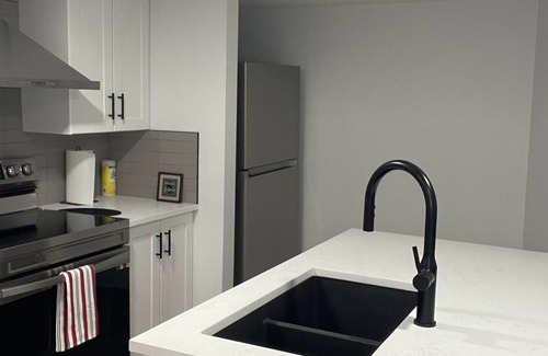 Southeast Calgary Ski Chalet | Stunning Guest Suite minutes from the lake!