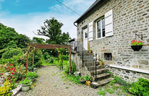 Saint-Sever-Calvados House | Stunning home in Saint-Sever-Calvados