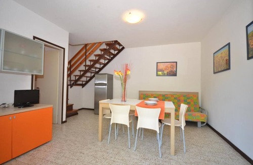 Bibione Apartment | Stunning holiday flat with swimming pool