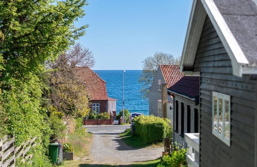 Sandvig House | Stunning home in Allinge