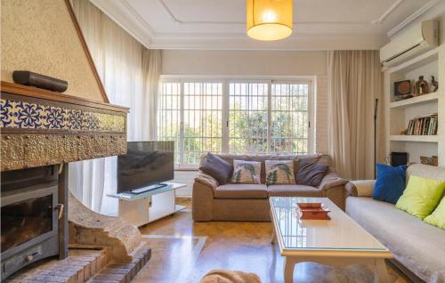 Cajar House | Stunning Home In Cájar With Wifi