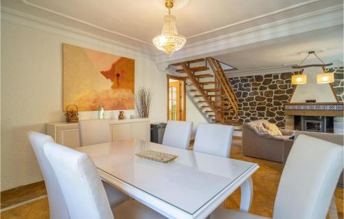 Cajar House | Stunning Home In Cájar With Wifi