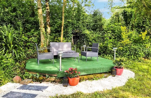Dangy House | Stunning home in Dangy with WiFi