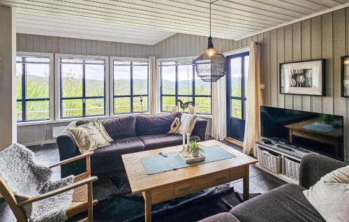 Vinje House | Stunning Home In Edland With Sauna