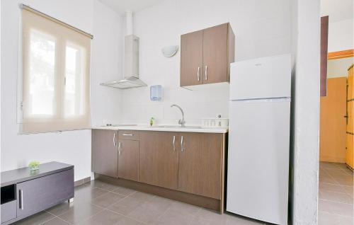 El Coronil House | Stunning Home In El Coronil With Wifi