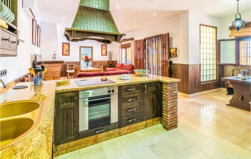 Las Lagunillas House | Stunning Home In Priego De Cordoba