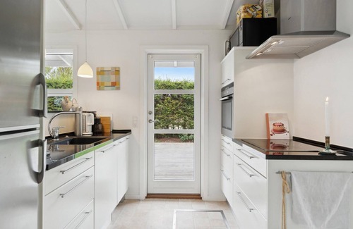 Udsholt House | Stunning home in Græsted with WiFi