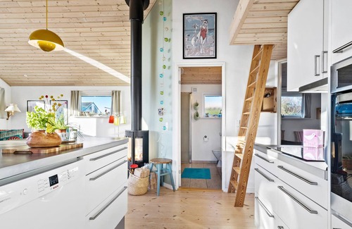 Hejsager Strand House | Stunning home in Haderslev with WiFi