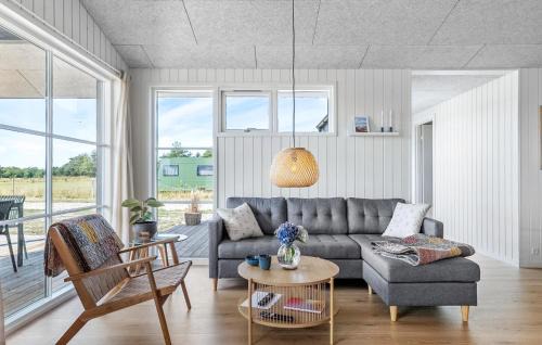 Bratten Strand House | Stunning Home In Jerup With Sauna