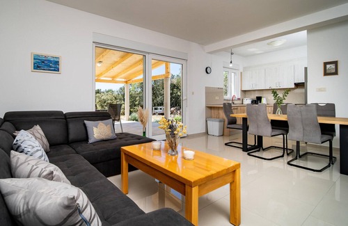 Suha Punta House | Stunning home in Kampor
