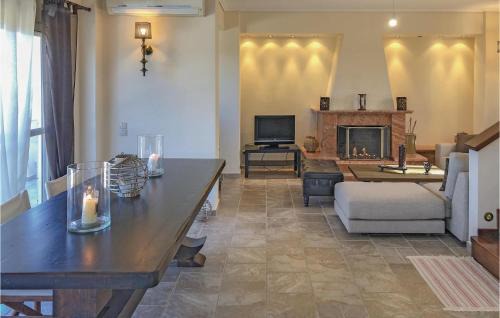 Pylos-Nestoras House | Stunning Home In Koroni