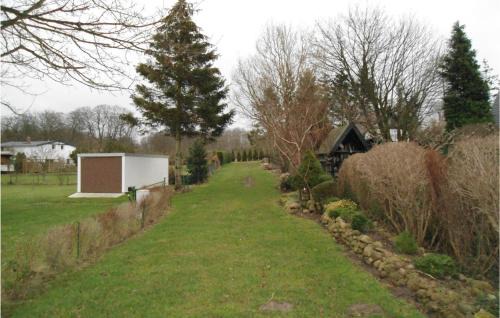 Wichmannsdorf House | Stunning Home In Kröpelinwichmannsdrf