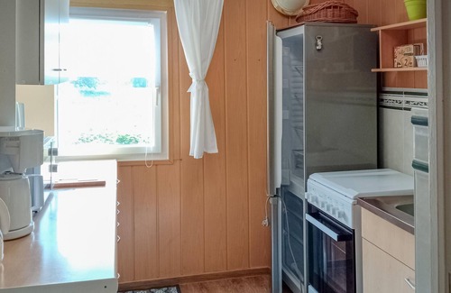 Kummerow House | Stunning home in Kummerow with kitchen