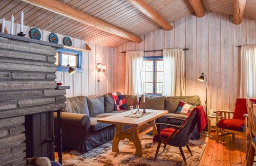 Nord-Fron House | Stunning home in Kvam w/ 2 Bedrooms