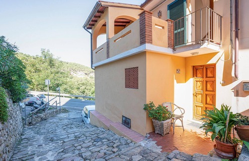 Marciana House | Stunning home in Marciana