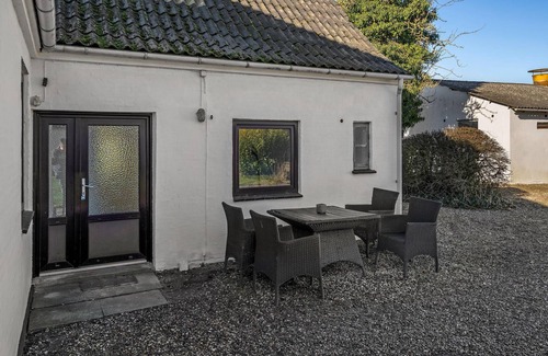 Nordborg House | Stunning home in Nordborg with kitchen