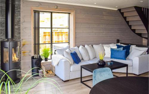 Rauland House | Stunning Home In Rauland With Sauna