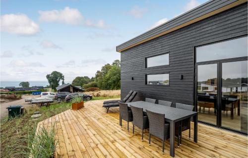 Sjølund House | Stunning Home In Sjølund With Sauna
