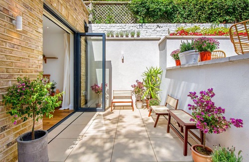 De Beauvoir Apartment | Stunning Islington House with Beautiful Garden