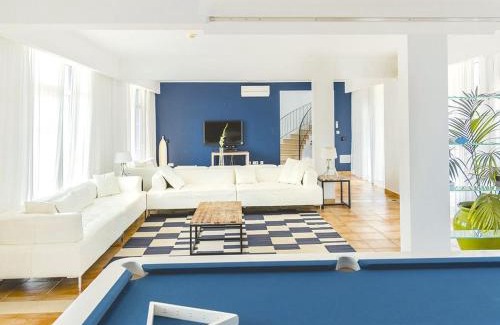 Funchal Villa | Stunning Lagos Villa 10 Bedrooms Villa Lacuna Deluxe Private Pool & Jacuzzi Algarve