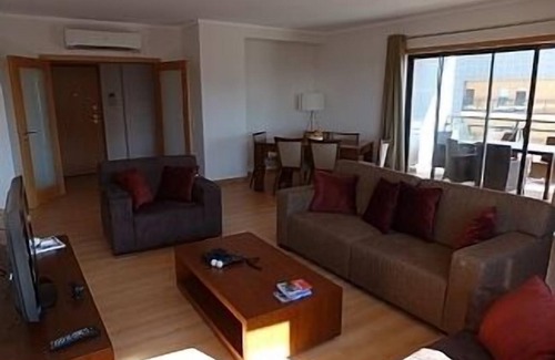 Olhao Apartment | Stunning Large Apartment, Equipped/Furnished, FREE WIFI , Licence No 398/A.