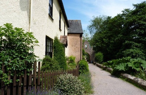 Allerford Apartment | Stunning location in a National trust Village.