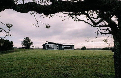 Bingie House | Stunning luxury home with unrivalled privacy and beauty