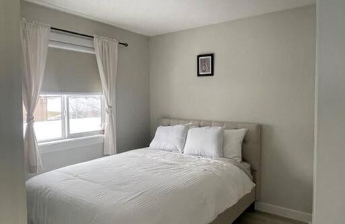 Killarney House | Stunning Modern carriage Suite